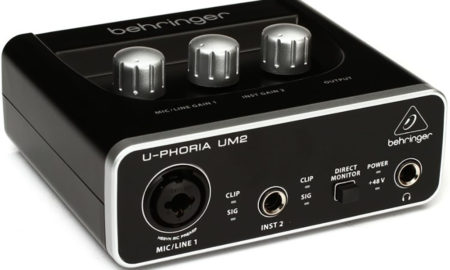 Behringer U-Phoria UM2 vs. Behringer U-Phoria UMC22